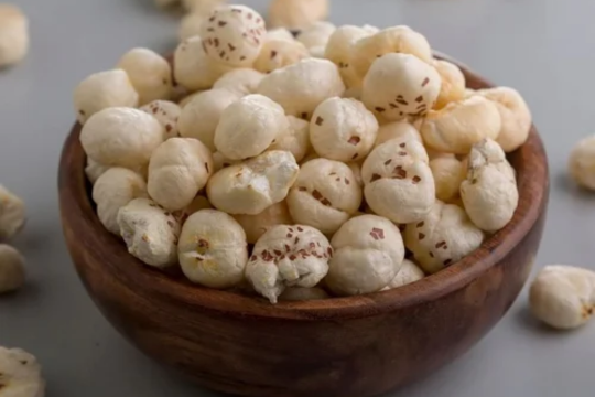 om-exim-traders-best-makhana-supplier-in-australia.